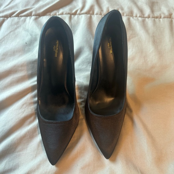 Black PrettyLittleThing Pointy Toe Stilleto Pumps - Picture 5 of 5